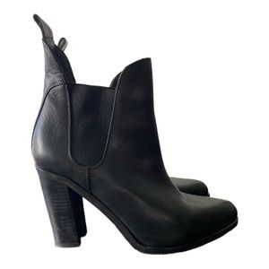 Rag & Bone Stanton Leather Chelsea Boot in Black Size 39.5/9.5